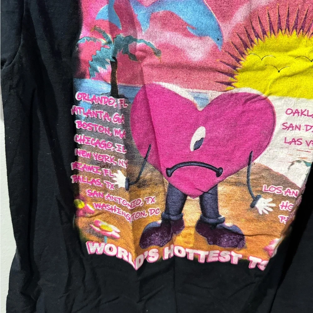 Bad Bunny In Verano Sun Ti Tour 2022 T-Shirt Unisex Adult size Medium‎ Black U